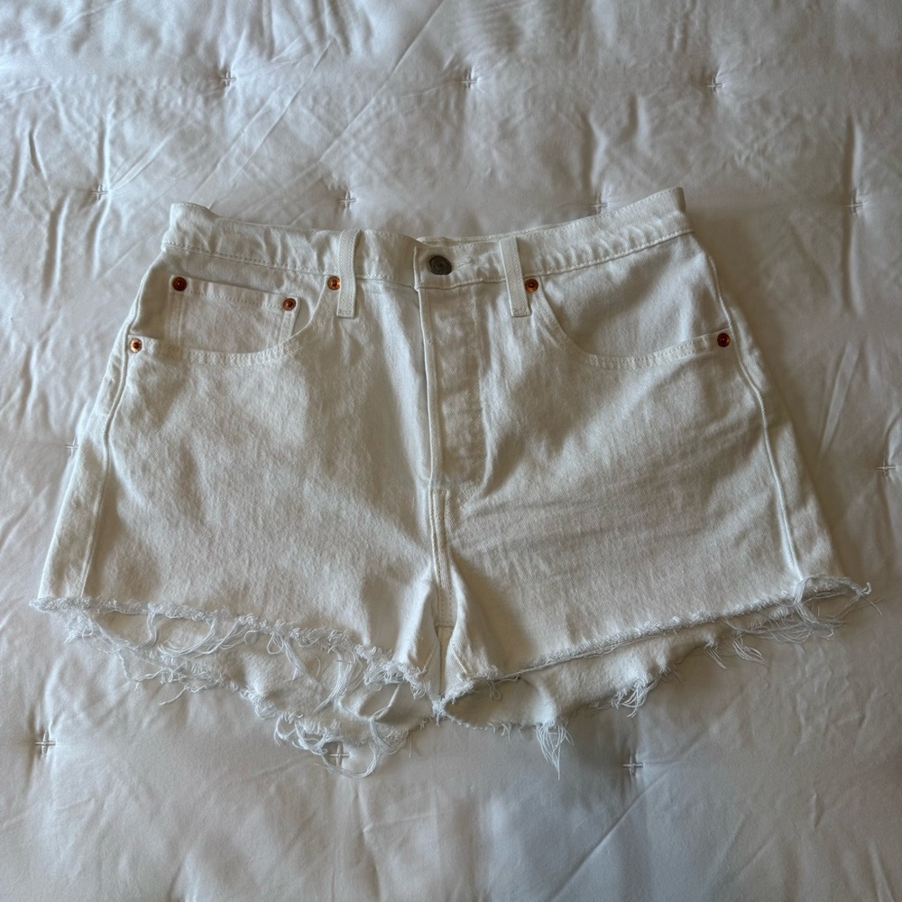 Levi's White Frayed Hem Denim Shorts